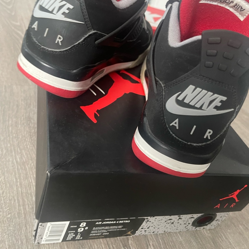 Jordan bread 4s
